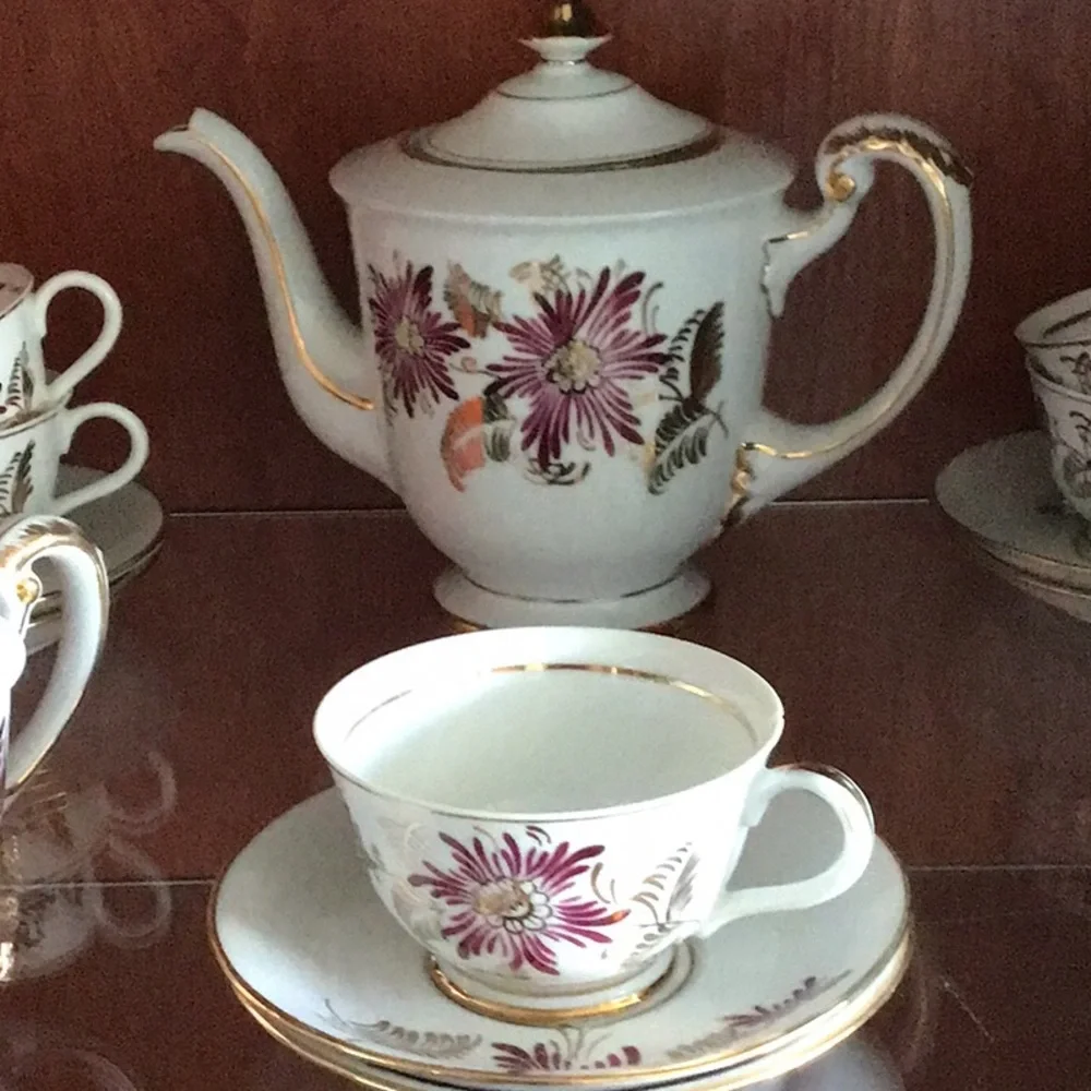 GOLD TRIM VINTAGE 1957 CHERRY CHINA MADE IN JAPAN 16 PIECES AUTHENTIC - Picture 11 of 13